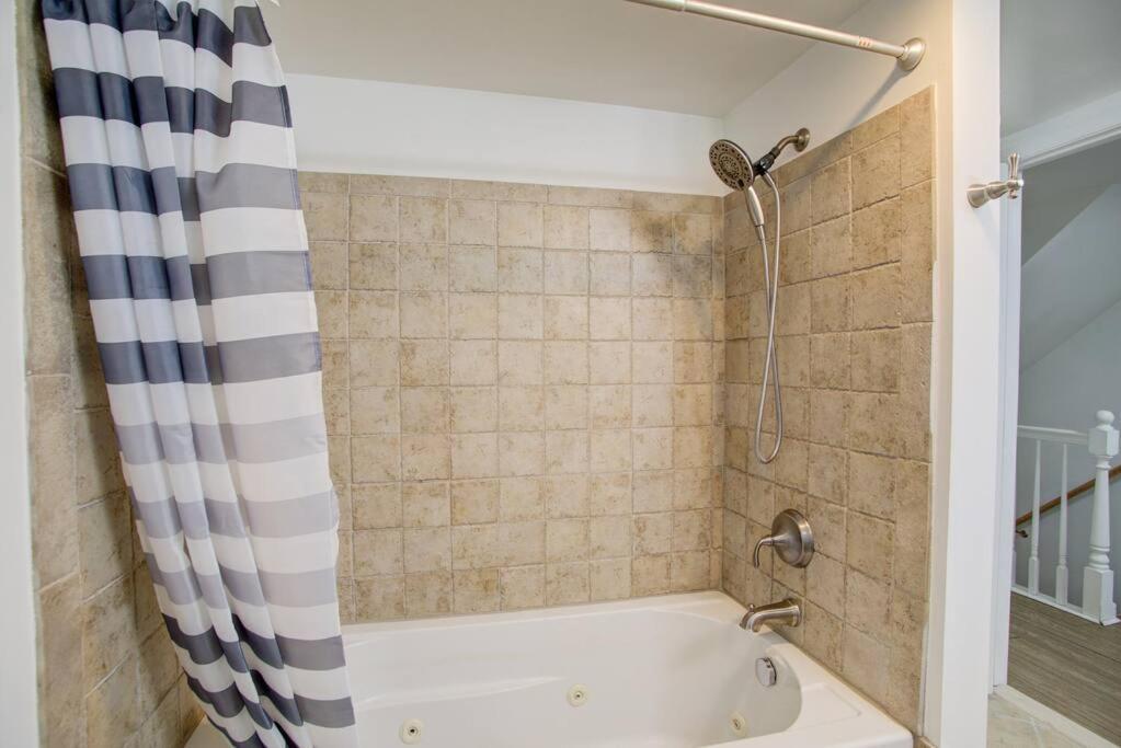 Cozy Lux 3Bd House Heart Of Fishtown Sleeps 8 Filadélfia Exterior foto