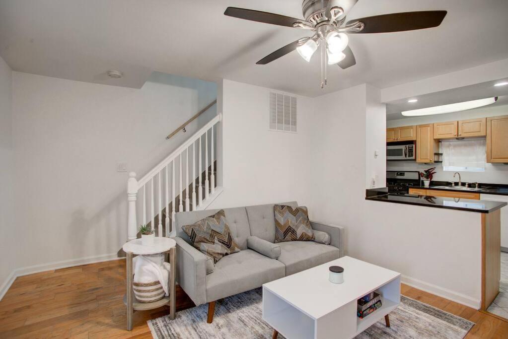 Cozy Lux 3Bd House Heart Of Fishtown Sleeps 8 Filadélfia Exterior foto